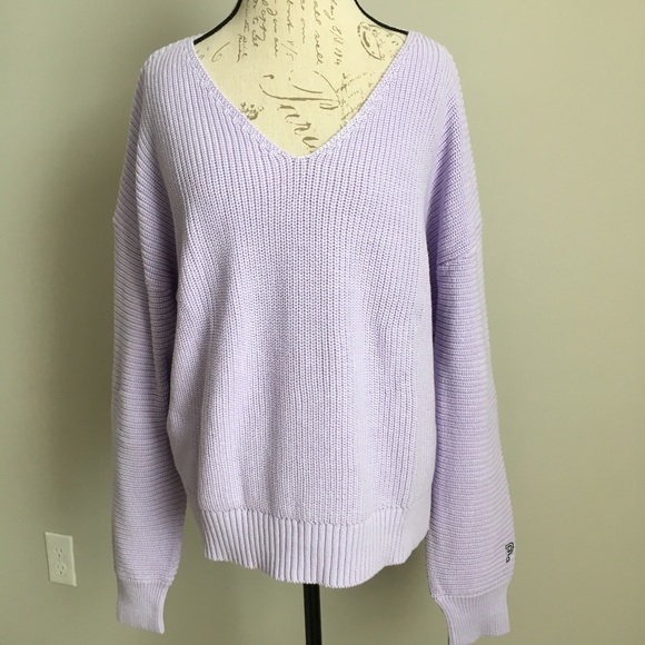 HTF PINK Victoria’s Secret Oversized V-Neck Sweater New With Tag Rare - Picture 6 of 8